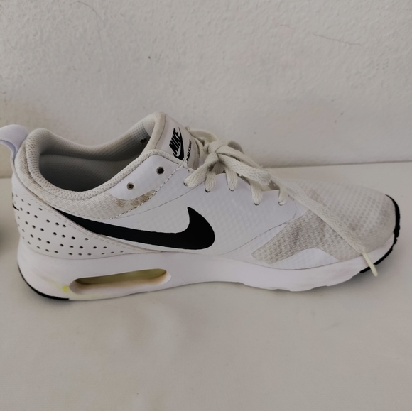 Nike air max tavas womens sneakers size 7.5 - Picture 4 of 16